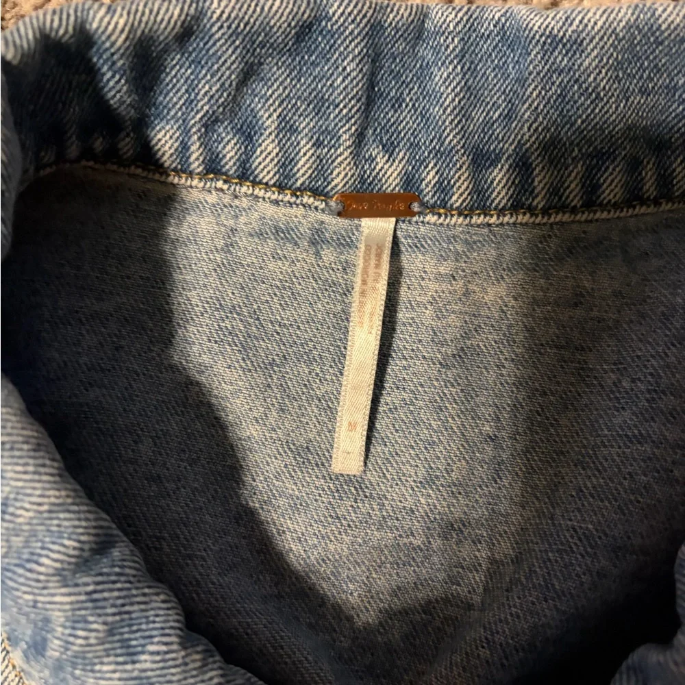 Free People Light Blue Washed Denim Jacket - Picture 5 of 5
